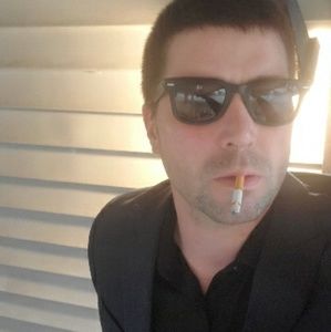 Meet your Posher, Devin